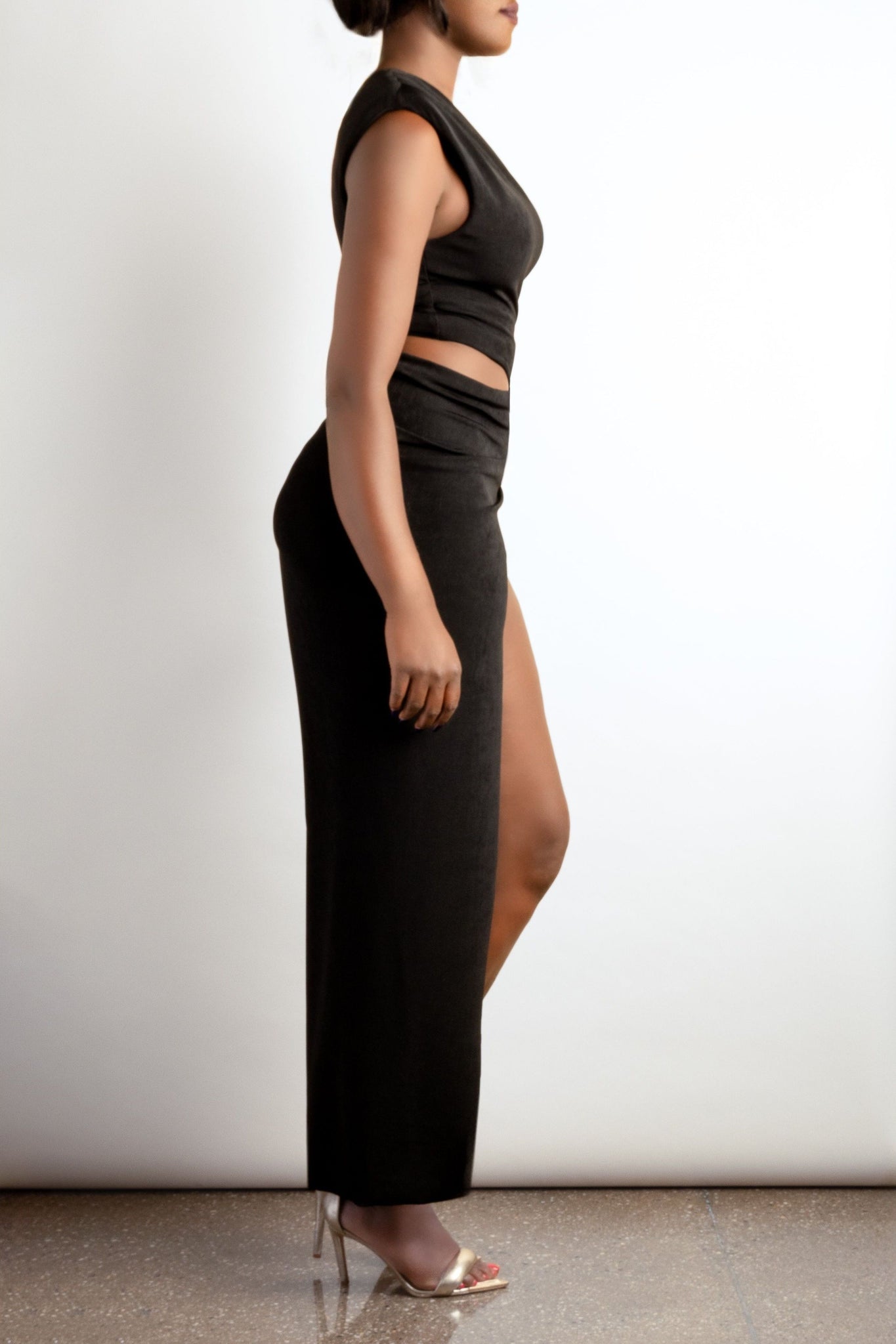 Long open side one shoulder dress